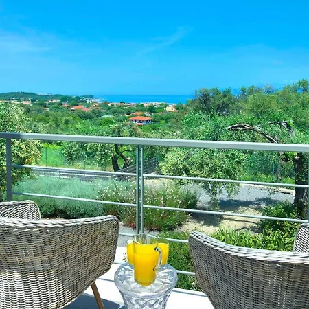 Villa Olivia By Vintage Travel *